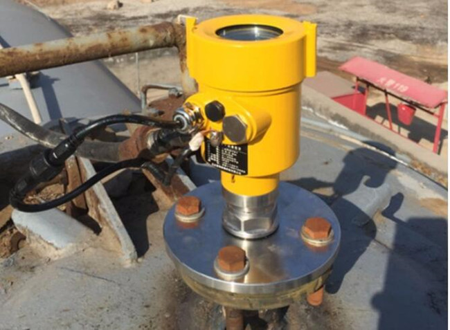 雷達(dá)料位計(jì).jpg 雷達(dá)料位計(jì).jpg