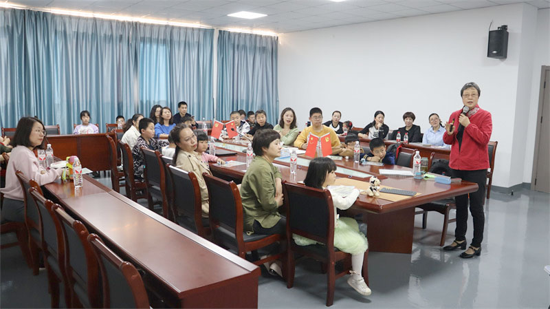 福建農(nóng)林大學李芳博士受邀赴我司作公益授課【大禹電子】