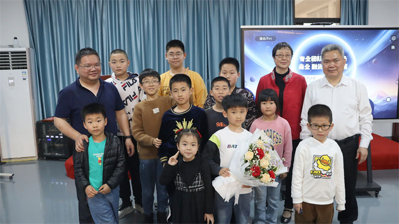 福建農(nóng)林大學李芳博士受邀赴我司作公益授課【大禹電子】